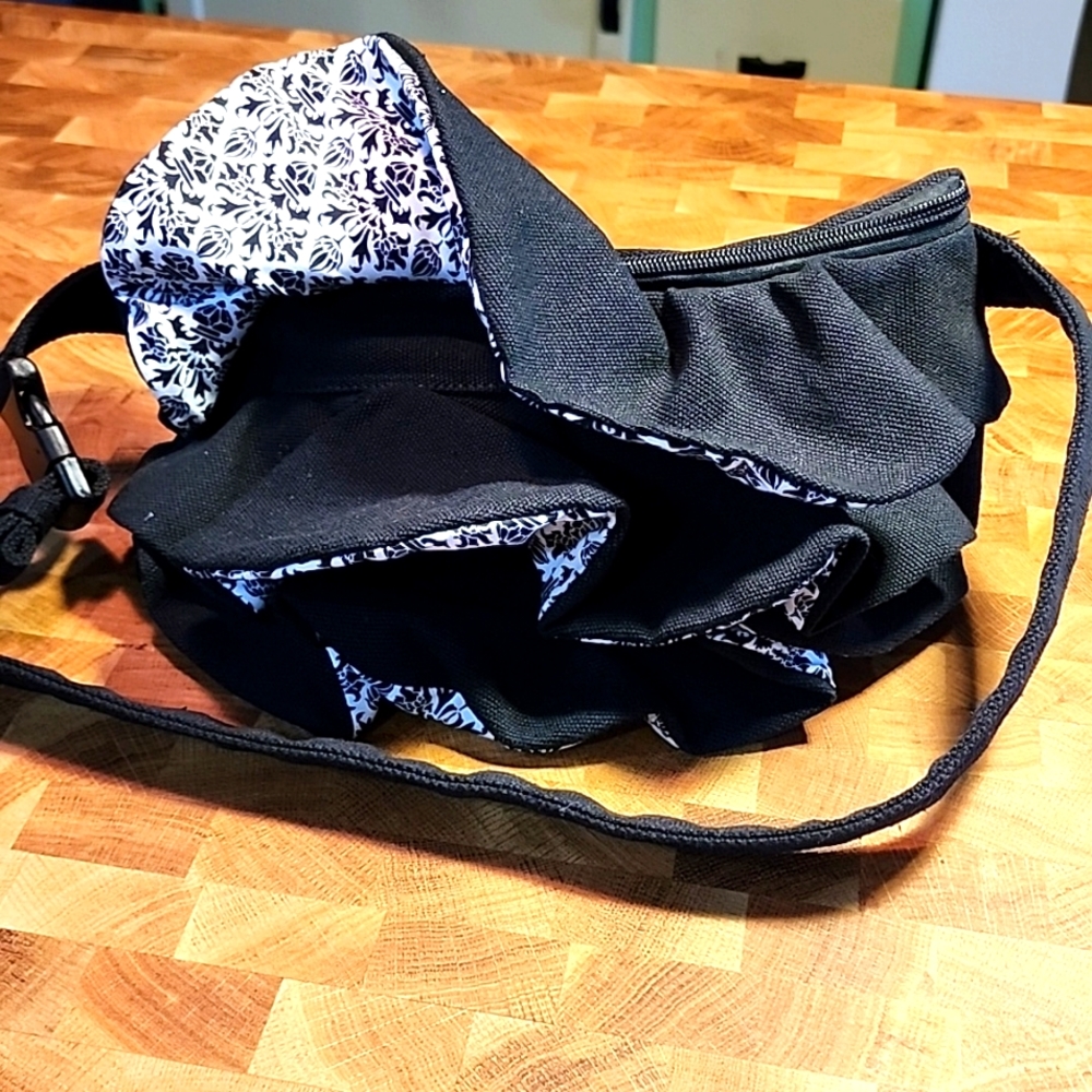 Crossbody "fanny" bag
